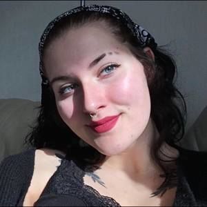 Meet your Posher, Rhiannon